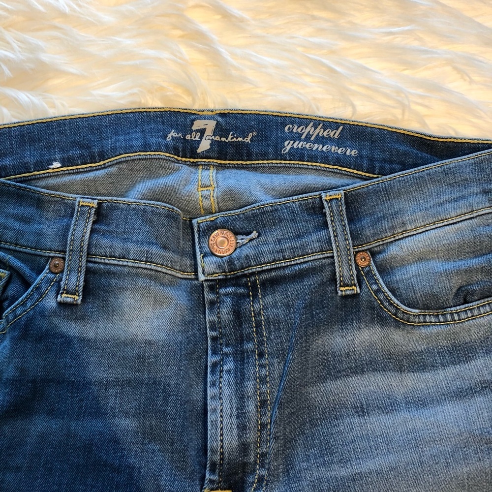 5[7ForAllMankind] Cropped Gwenevere - Picture 5 of 6